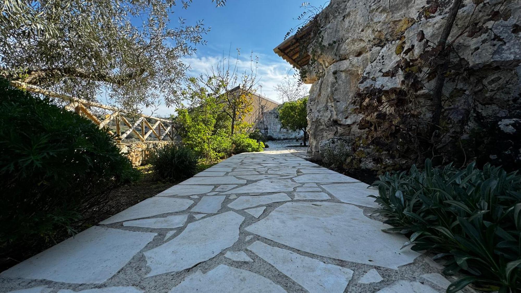 Casa Vacanze Le Agavi Modica Exterior photo